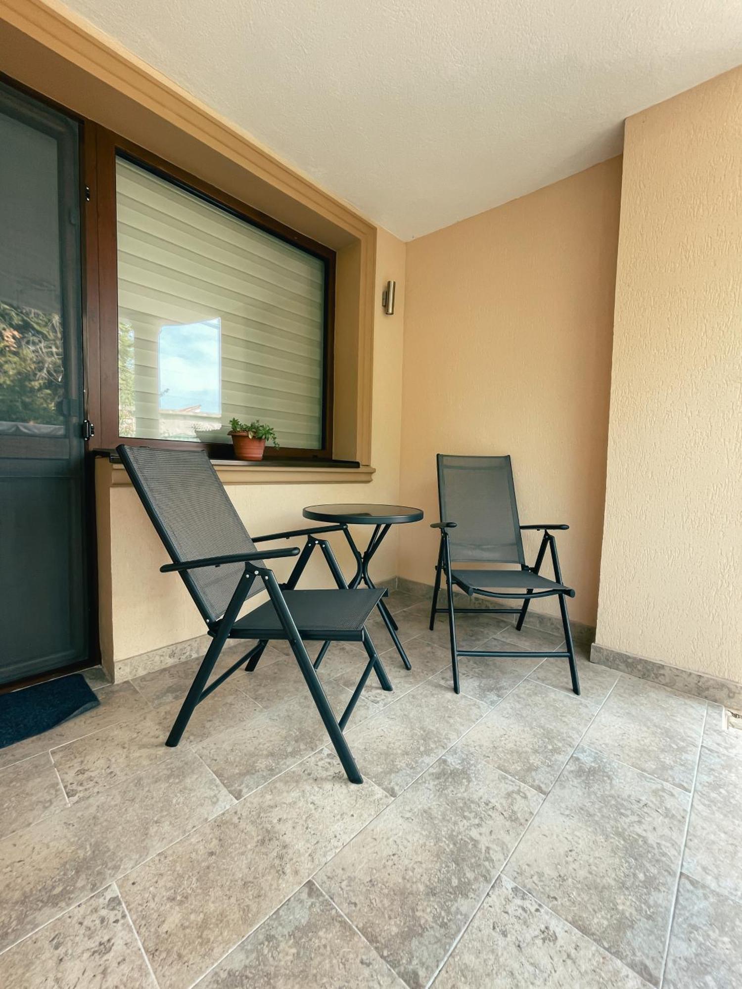 Apartamento Cozy Glen Târgu-Mureş Exterior foto